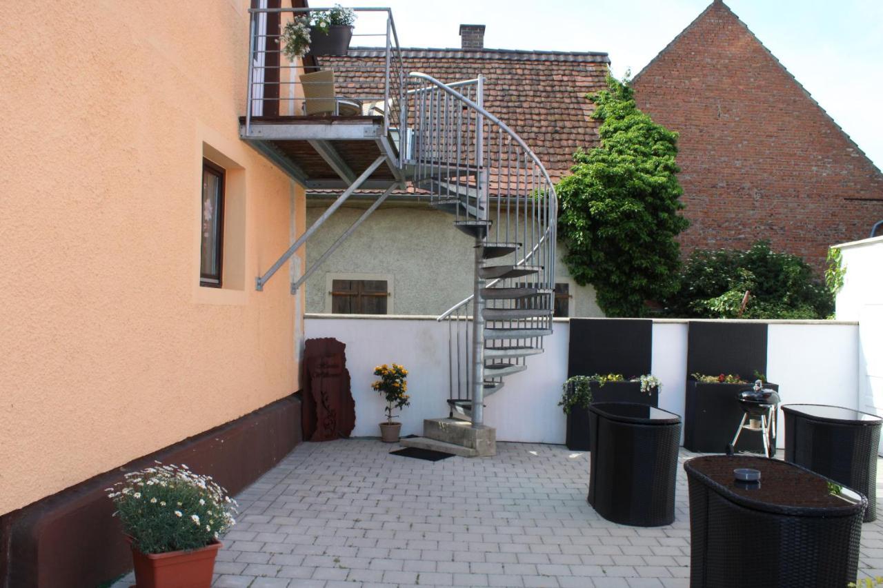 Ferienwohnung Misita Rust Bagian luar foto